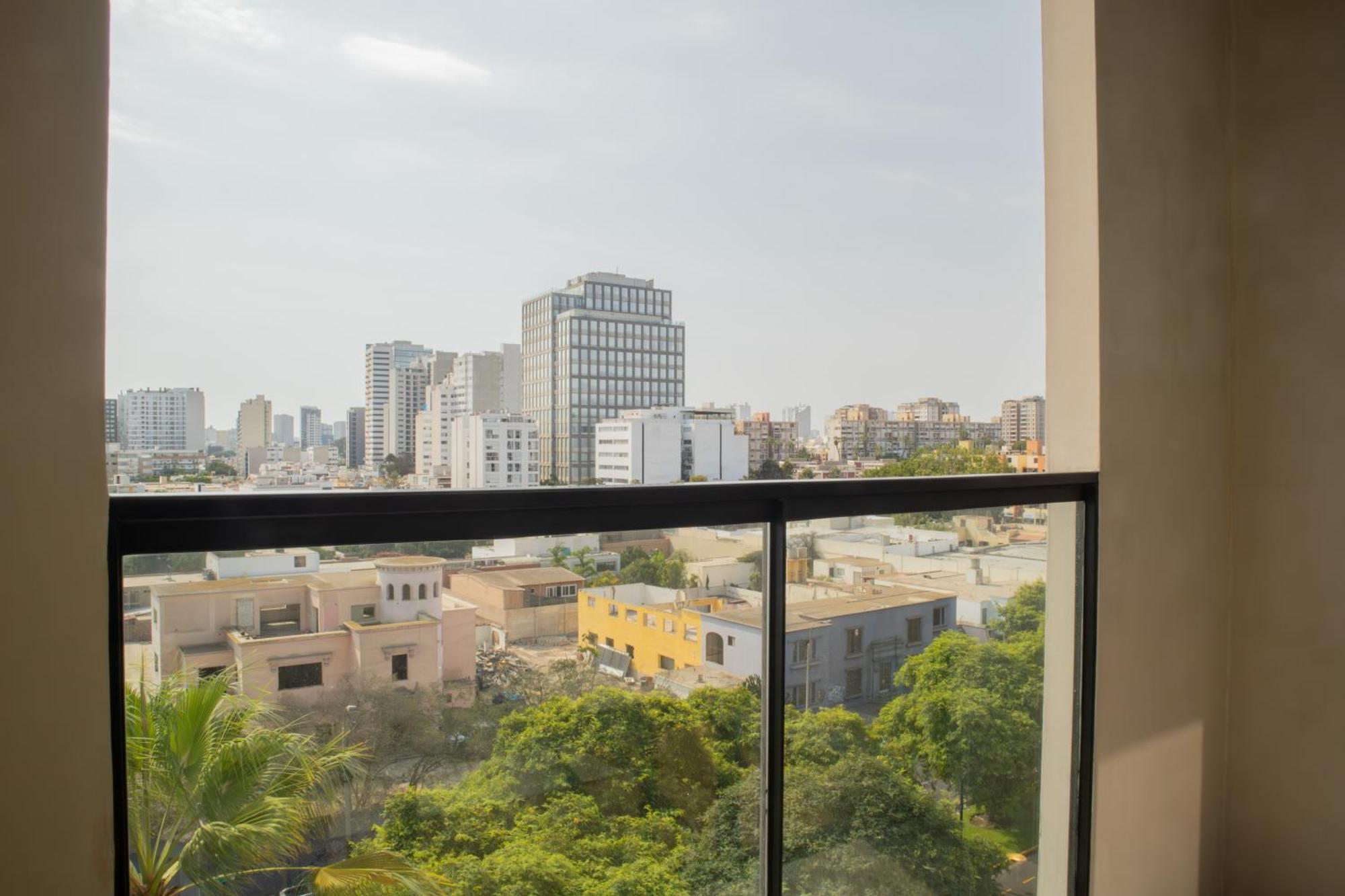 Pendragon By Wynwood House Apartment Lima