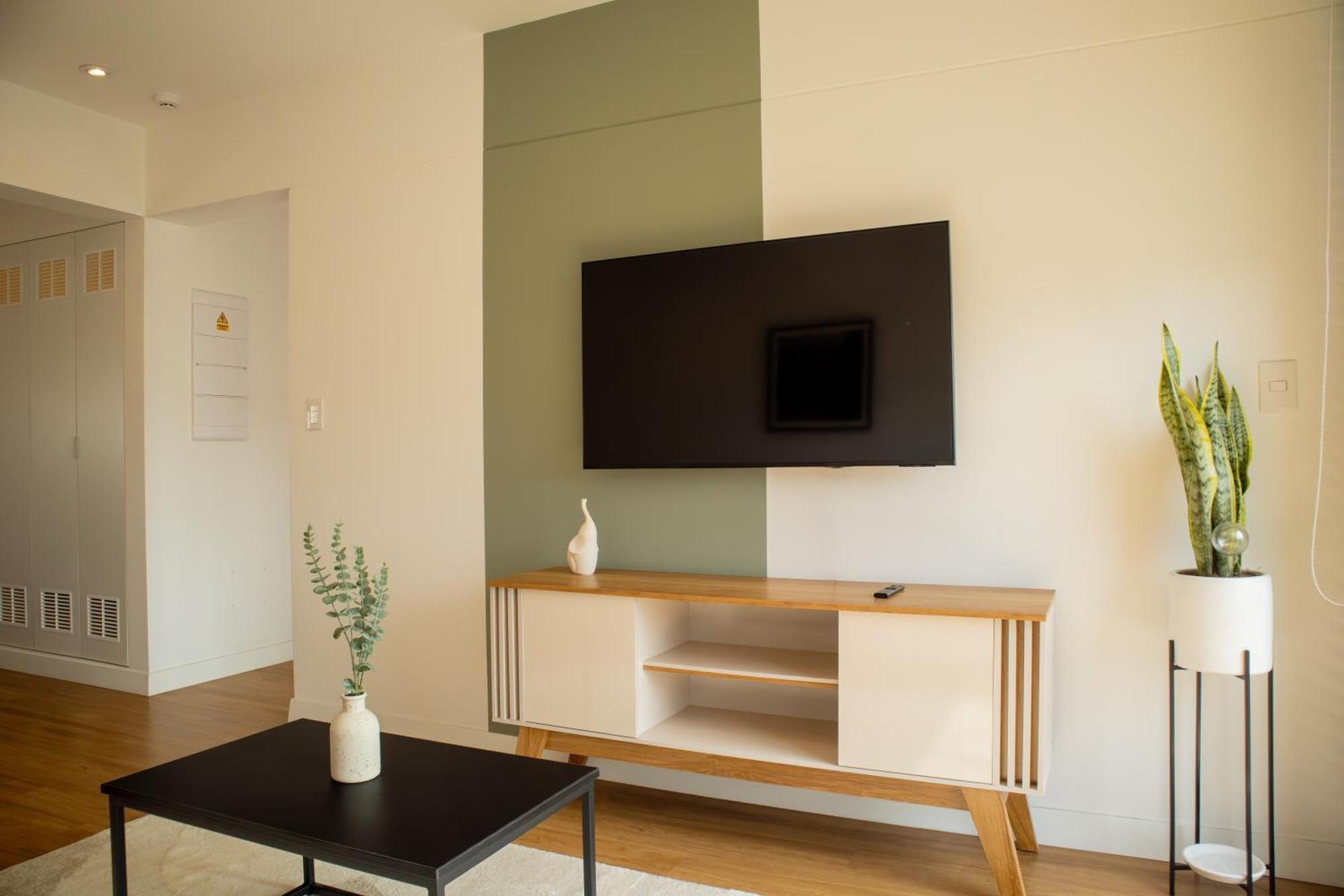 Apartment Pendragon By Wynwood House